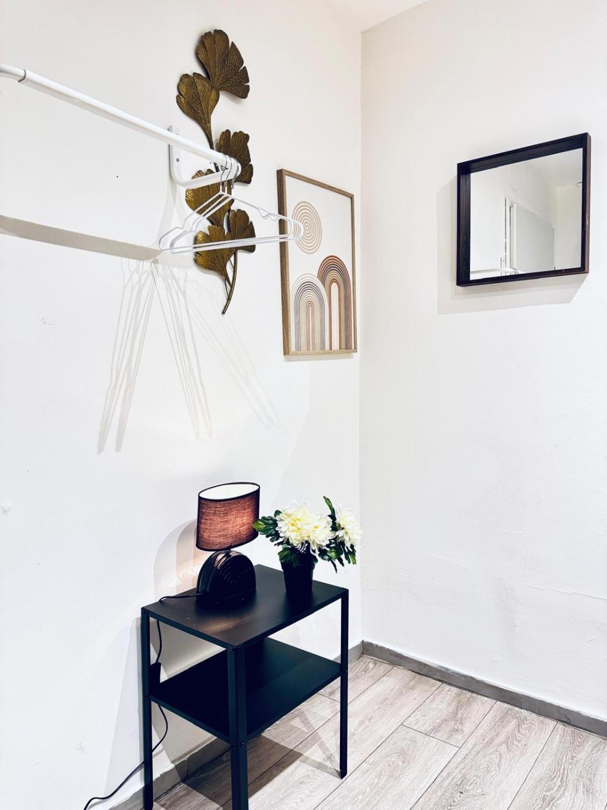 Elegant 5-br Shared Ideal For Groups & Families Wien