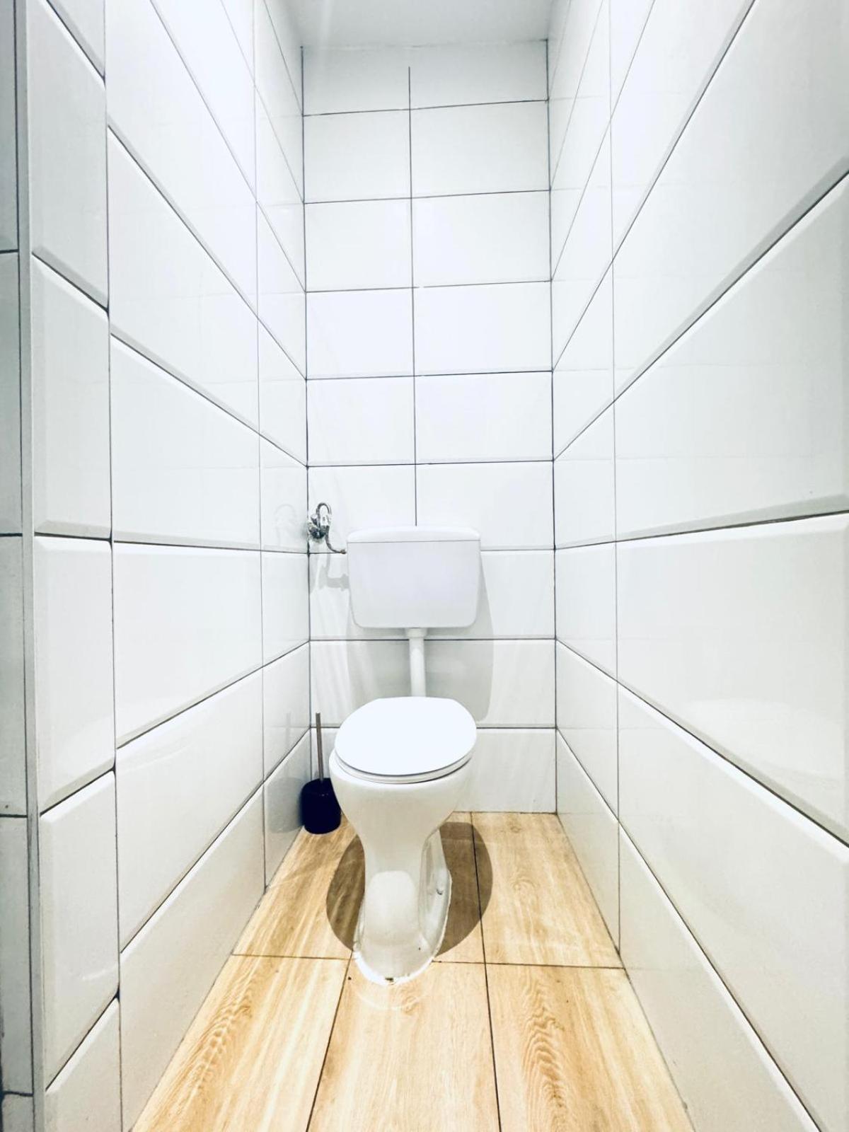 Elegant 5-br Shared Ideal For Groups & Families Apartment Wien