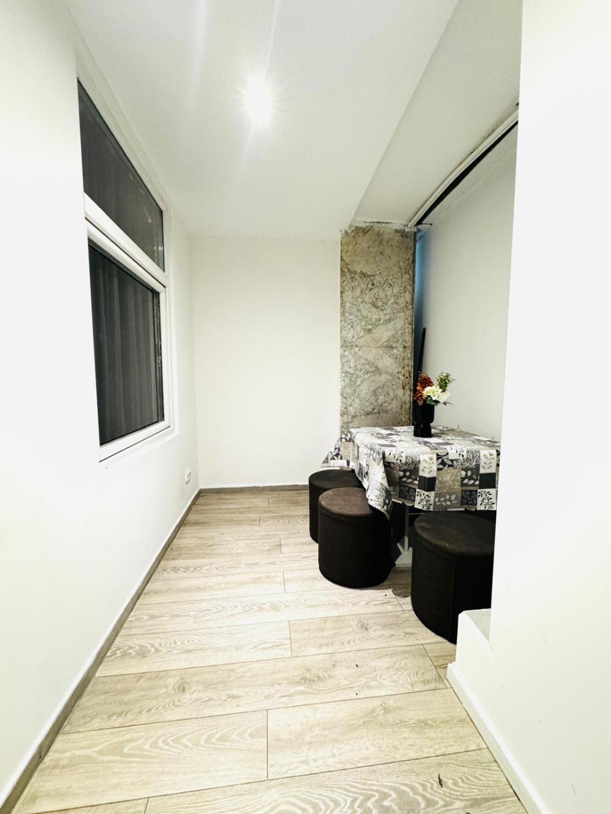 Elegant 5-br Shared Ideal For Groups & Families