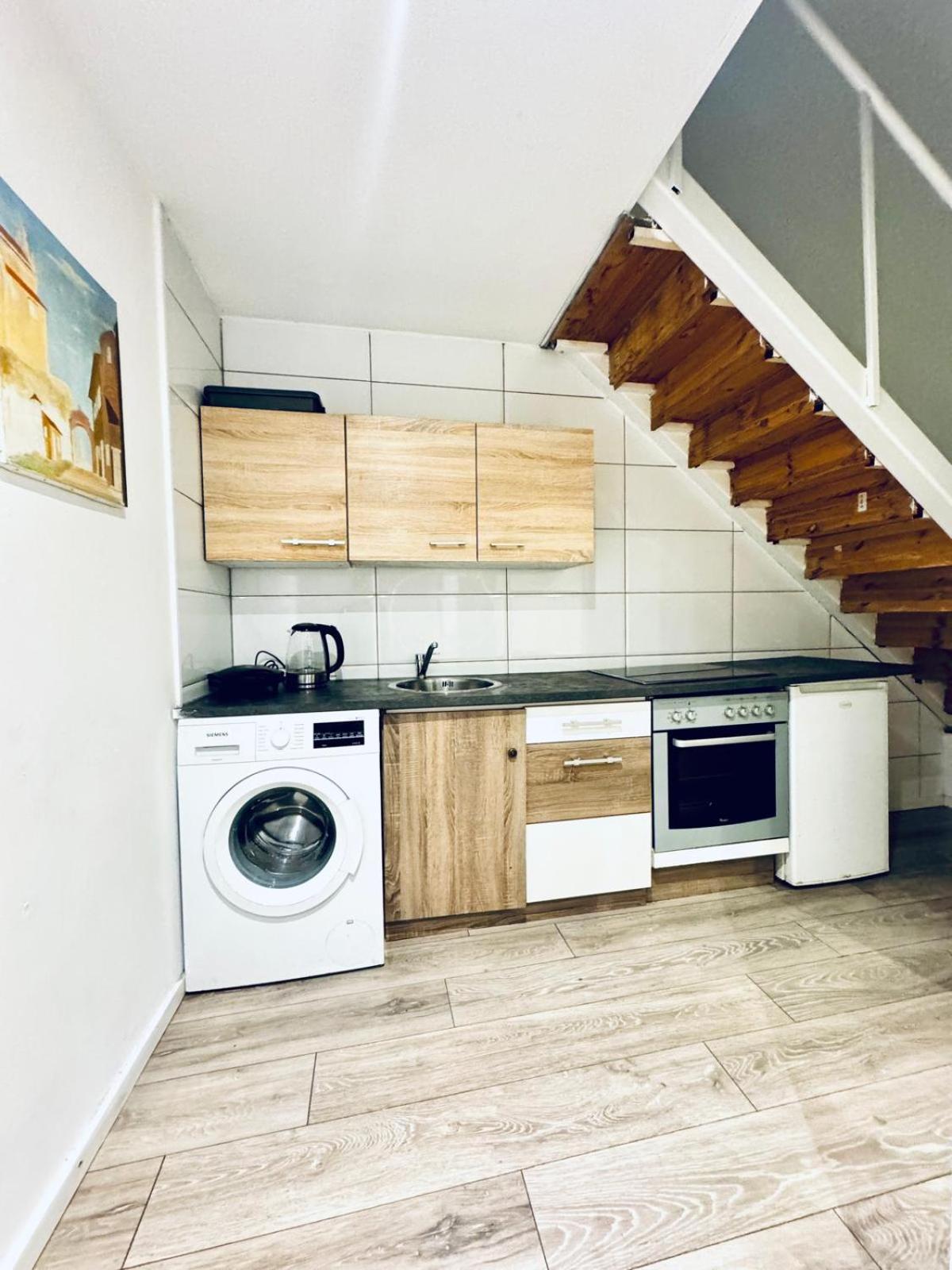 Elegant 5-br Shared Ideal For Groups & Families Apartment Wien