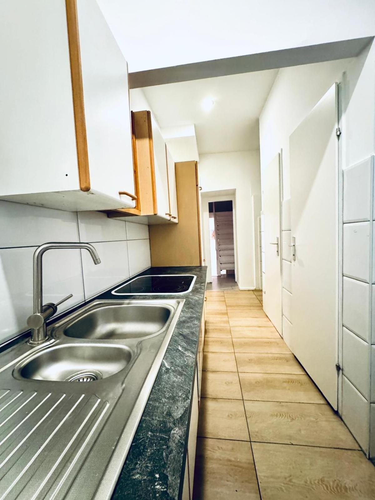 Elegant 5-br Shared Ideal For Groups & Families Apartment Wien
